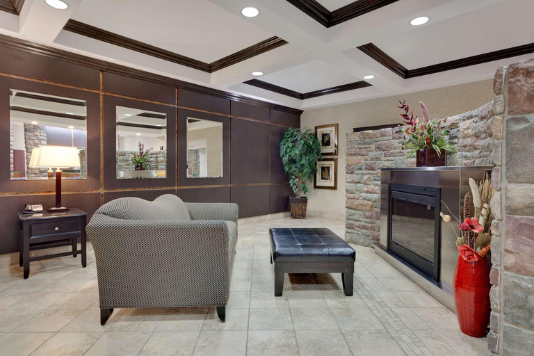Public Area 2, Ramada by Wyndham Stettler, Division No. 7