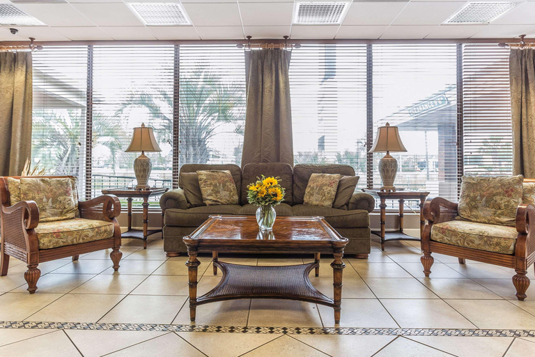 Public Area 2, Quality Inn & Suites Georgetown, Georgetown