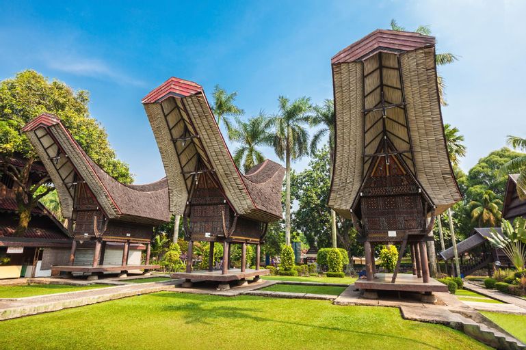 Hotel Dekat Taman Bunga Wiladatika Cibubur Harga Murah Tiket Com