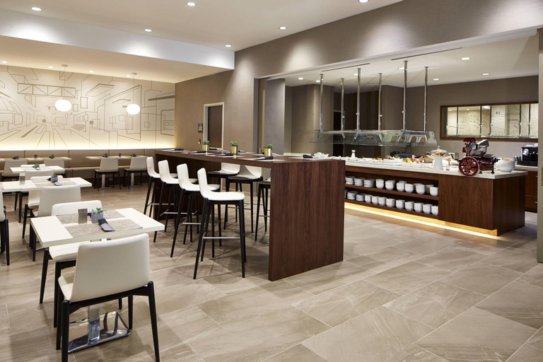 Food & Drinks 5, AC Hotel by Marriott Portland Downtown OR, Multnomah