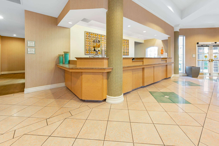 Public Area 2, La Quinta Inn and Suites USF - Busch Gardens, Hillsborough