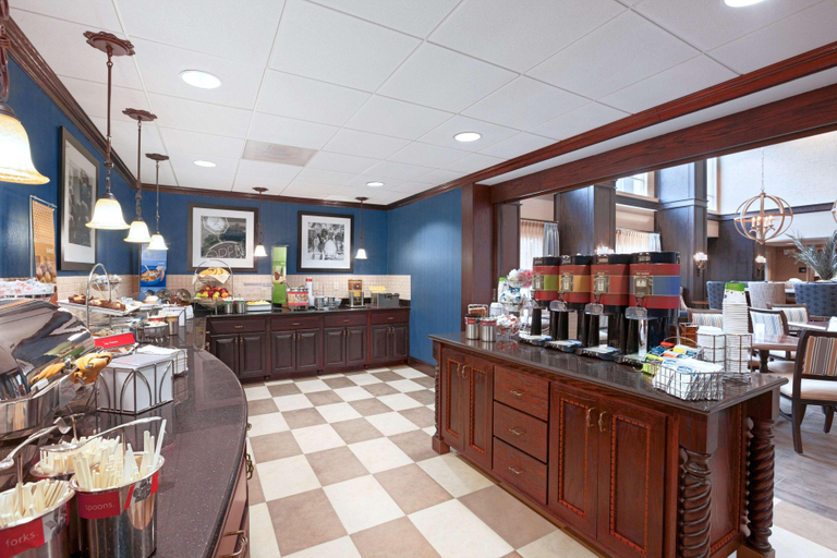 Food & Drinks 5, Hampton Inn & Suites Wells-Ogunquit, York