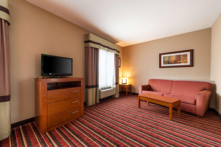 Bedroom 4, Comfort Suites Sulphur-Lake Charles, Calcasieu