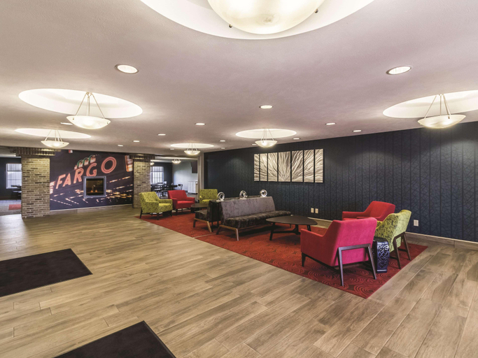 Public Area 2, La Quinta Inn & Suites Fargo, Cass