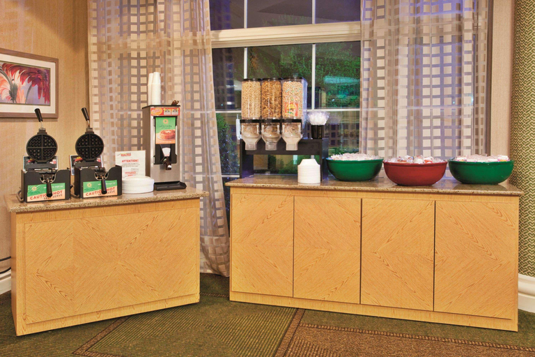 Public Area 2, La Quinta Winston Salem, Forsyth