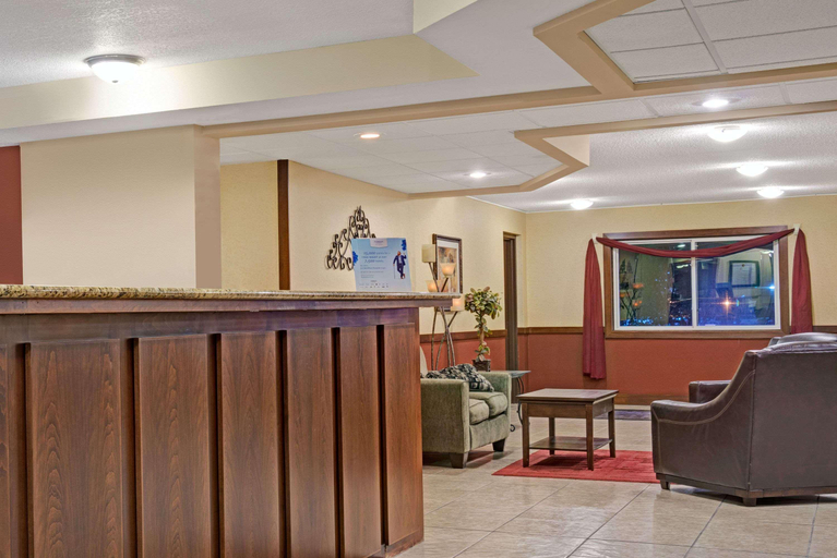 Public Area 2, Super 8 by Wyndham Monticello, Wright