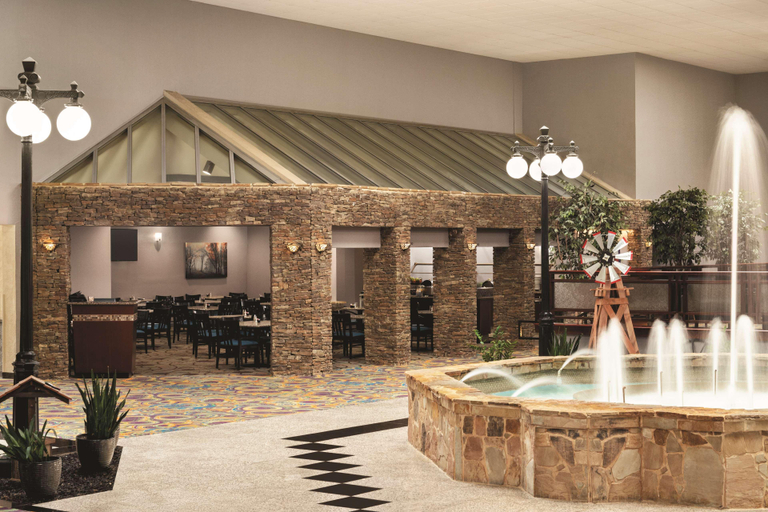 Public Area 3, Radisson Hotel Fort Worth North-Fossil Creek, Fort Worth