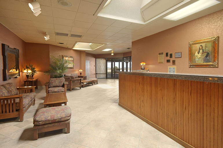 Public Area, Extended Stay America Select Suites - Sterling, Logan