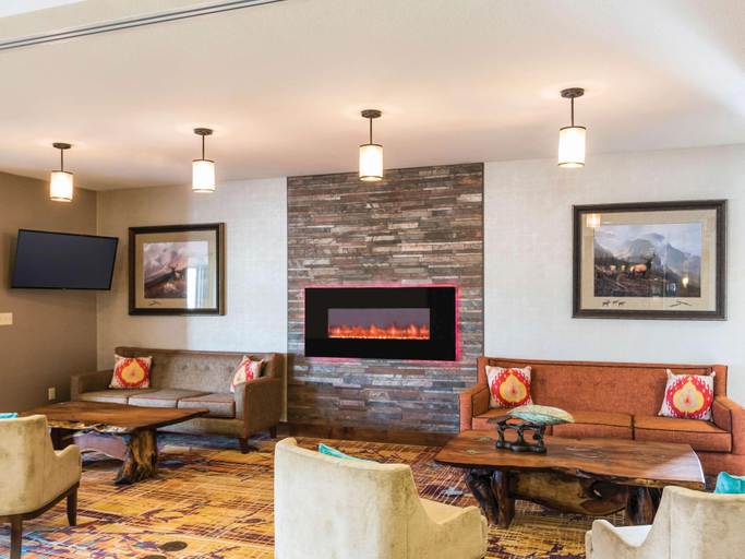 Public Area 2, La Quinta Inn & Suites by Wyndham Durango, La Plata