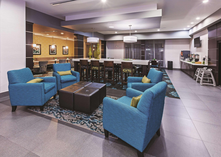 Public Area 2, La Quinta Inn Suites Fort Worth Eastchase, Fort Worth
