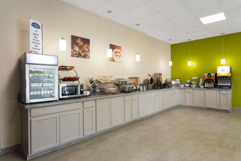 Public Area 2, Baymont by Wyndham Cheraw, Chesterfield