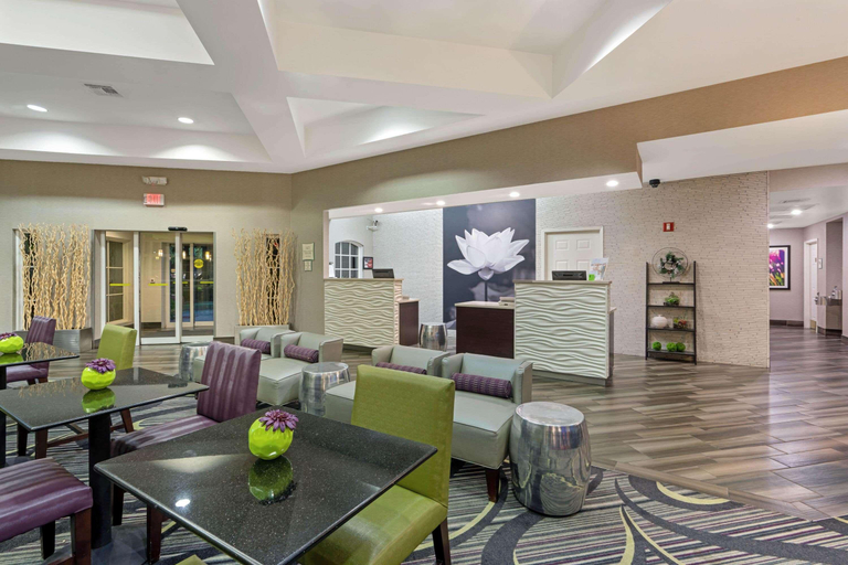 Public Area 2, La Quinta Inn & Suites by Wyndham Phoenix Scottsdale, Maricopa