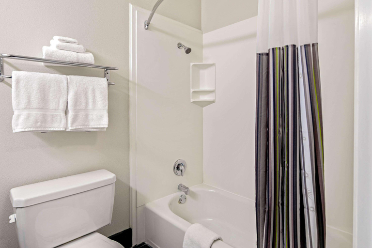 Bathroom 4, The Hotel Oceanside, San Diego