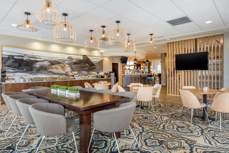 Public Area 4, Cambria Suites Akron/Canton Airport, Summit