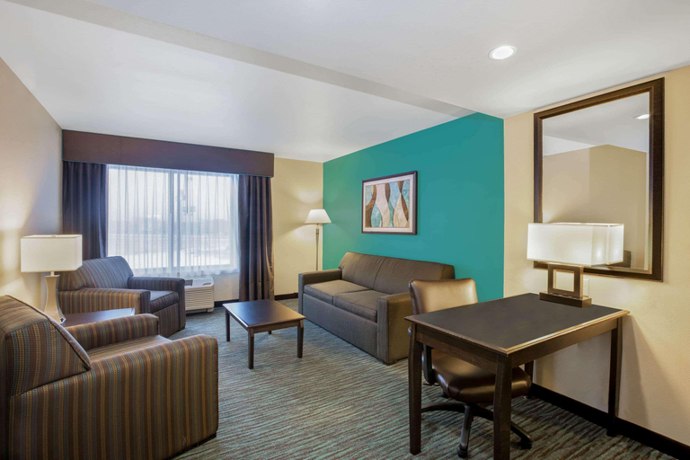 Bedroom 3, La Quinta Inn Suites By Wyndham Sioux Falls, Minnehaha