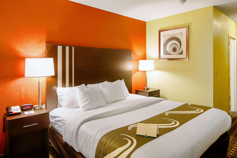 Bedroom 3, Quality Inn Plainfield I-395, Windham