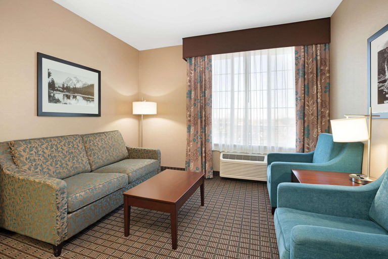 Bedroom 3, La Quinta Inn Suites By Wyndham Bellingham, Whatcom