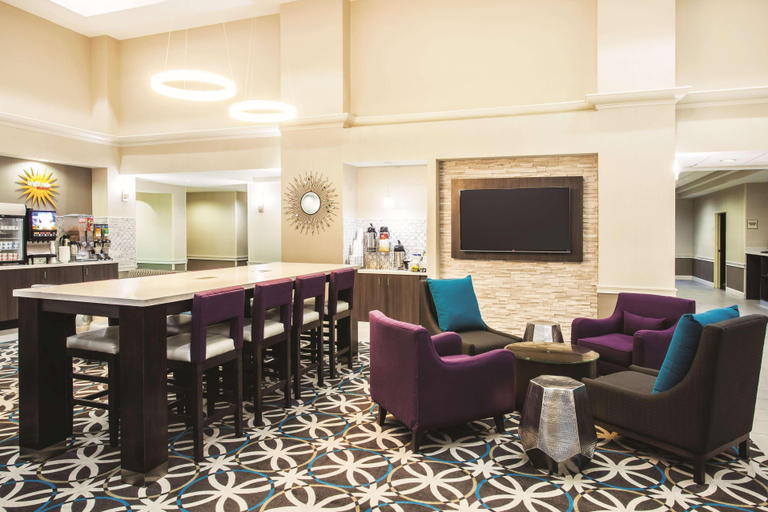 Public Area 2, La Quinta Inn & Suites Newark - Elkton, Cecil