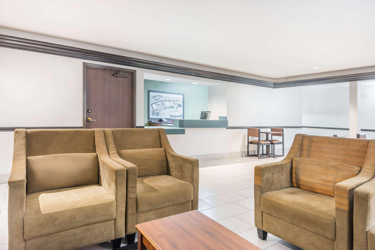 Public Area 5, Super 8 By Wyndham Madison/Hanover Area, Jefferson