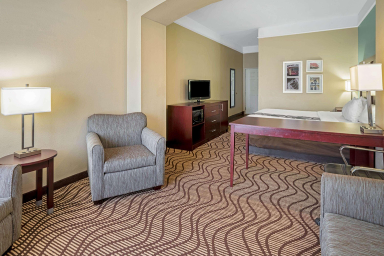 Public Area 2, La Quinta Inn & Suites Houma, Terrebonne