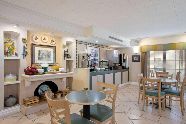 Public Area 2, La Quinta Inn Lexington, Fayette