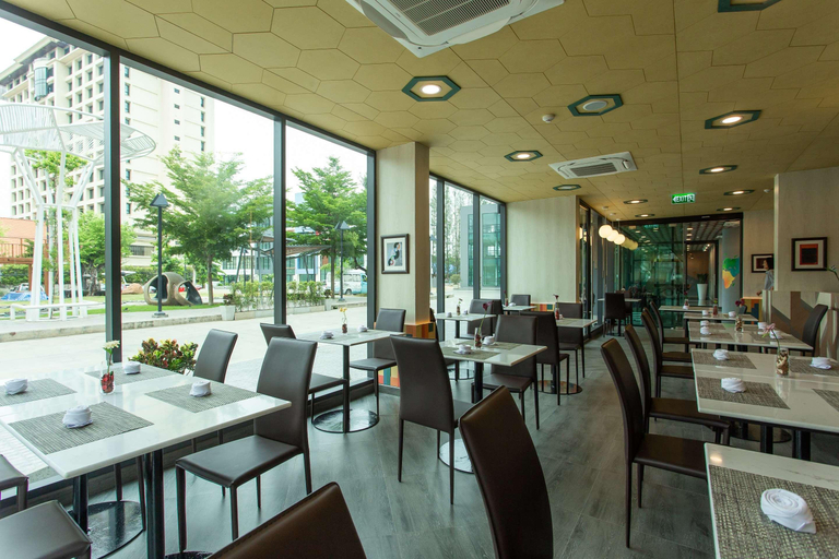 Food & Drinks 5, Prime Square Hotel, Muang Chiang Mai