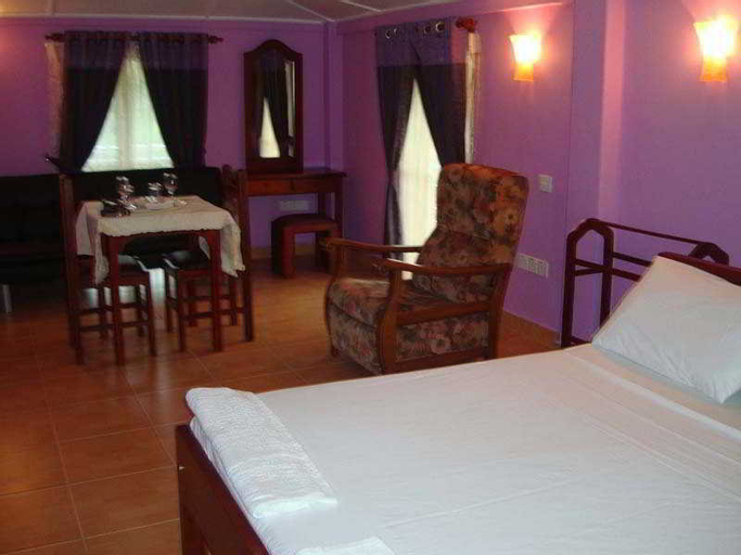Bedroom 3, Hotel Lux Etoils & Pool, Jaffna