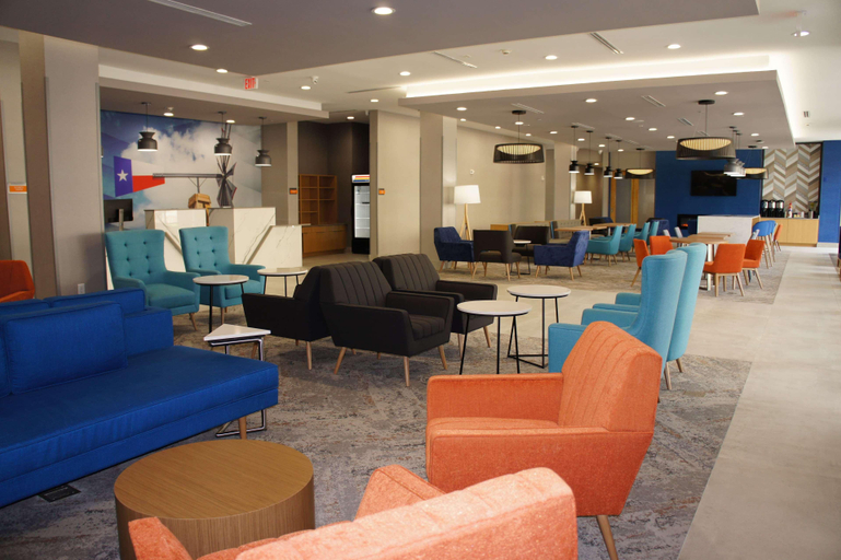 Public Area 2, La Quinta Inn & Suites by Wyndham Katy, Fort Bend