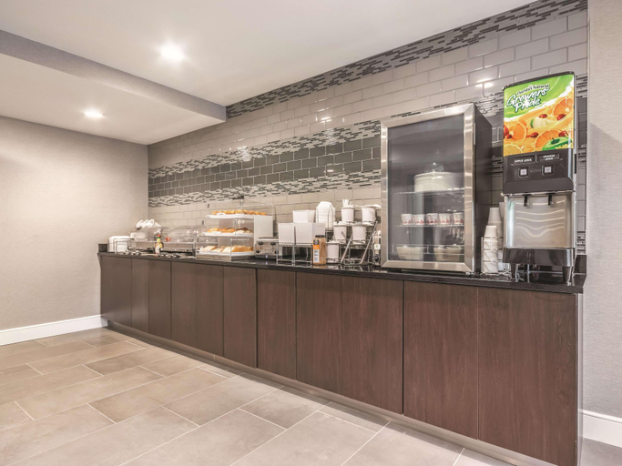 Public Area 3, La Quinta Inn Hartford Bradley Airport, Hartford
