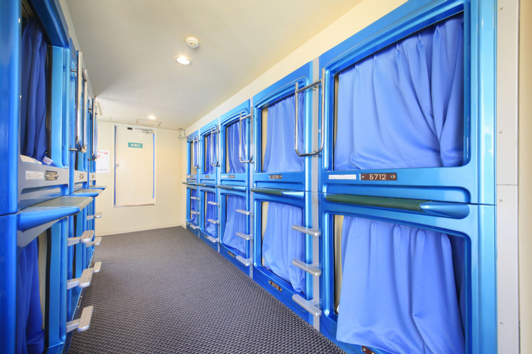Bedroom 30