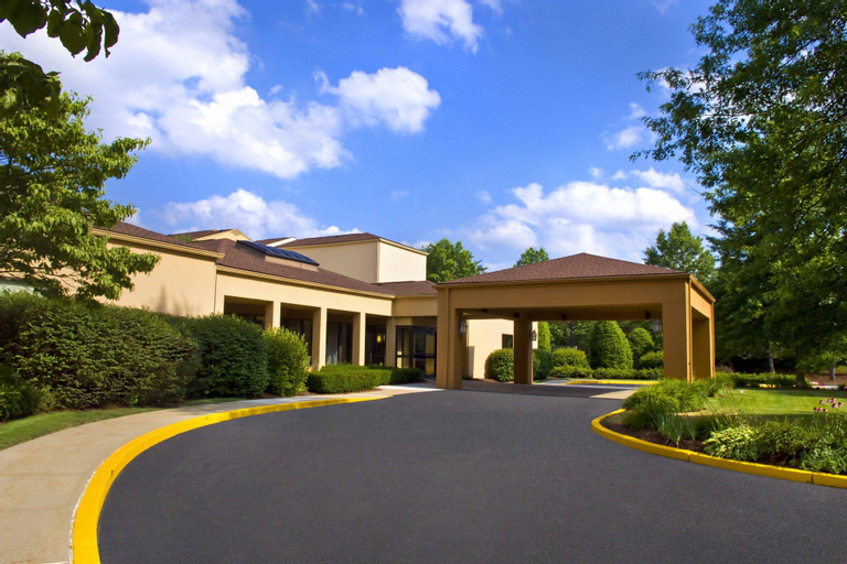 Exterior & Views 2, Courtyard by Marriott Boston Andover, Essex