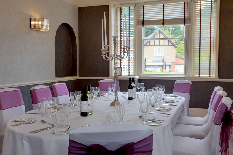 Food & Drinks 5, Moore Place Hotel, BW Signature Collection, Central Bedfordshire