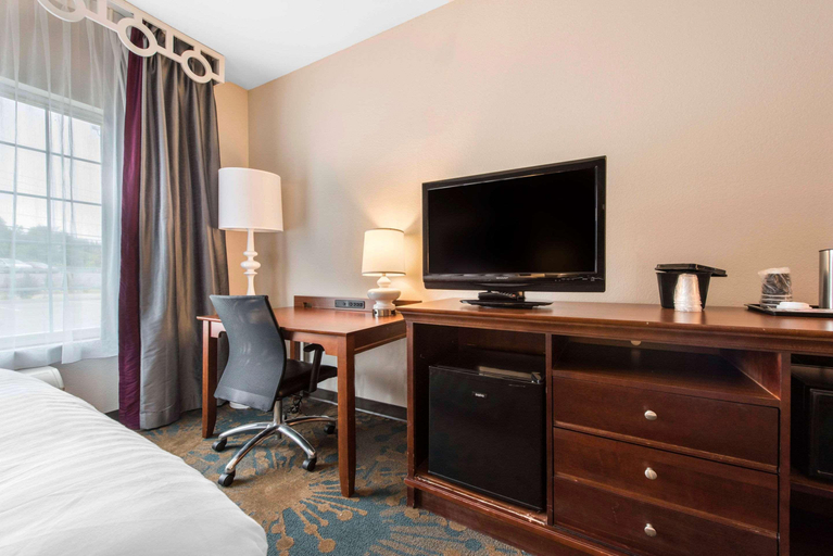 Bedroom 3, Best Western Erie Inn & Suites, Erie