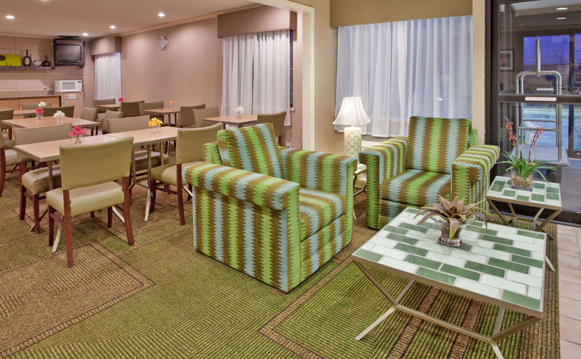 Public Area 2, La Quinta Inn Des Moines-Clive, Polk