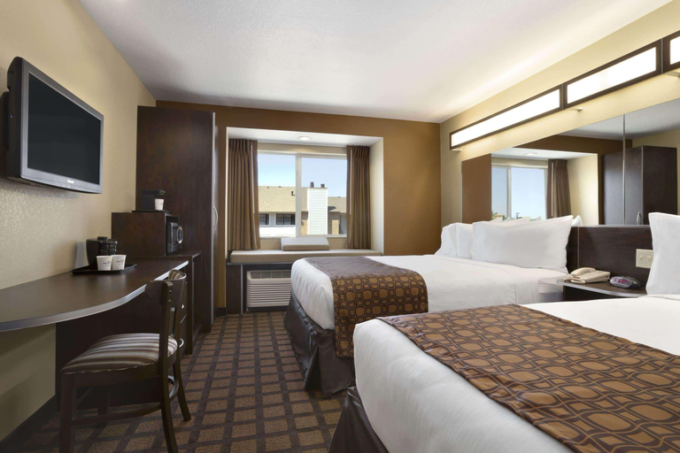 Bedroom 4, Microtel Inn & Suites By Wyndham Odessa, Ector