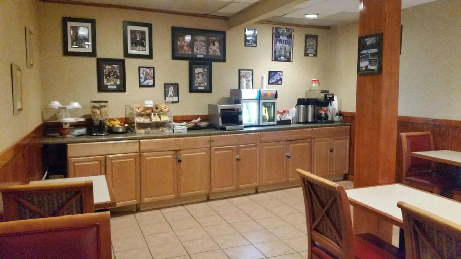 Public Area 2, Americas Best Value Inn Foxboro, Foxborough