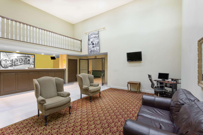 Public Area 2, Super 8 by Wyndham Dawsonville, Dawson