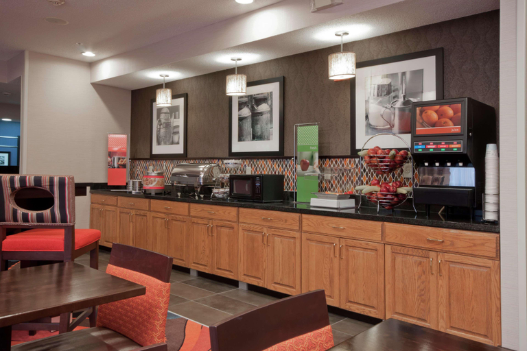 Public Area 3, Countryside Inn and Suites, Jackson