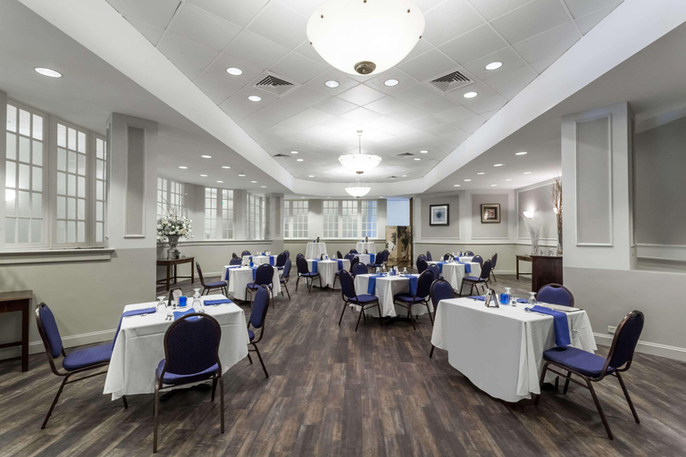 Public Area 2, Wyndham Southbury, New Haven