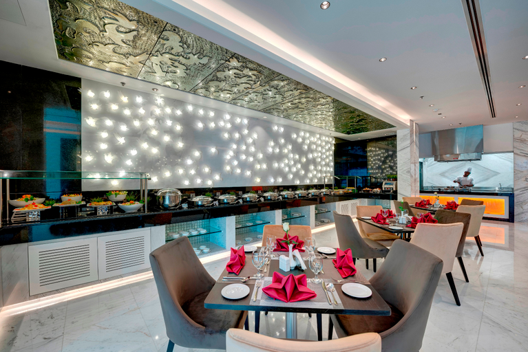 Food & Drinks 5, Royal Continental Suites, Dubai