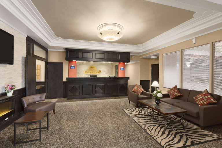 Public Area 2, Days Inn by Wyndham Terrace, Kitimat-Stikine