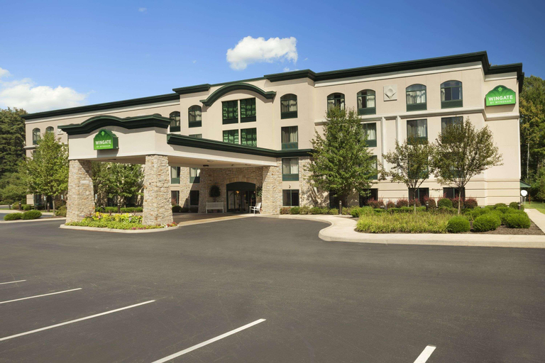 Comfort Inn & Suites Lake George, Warren