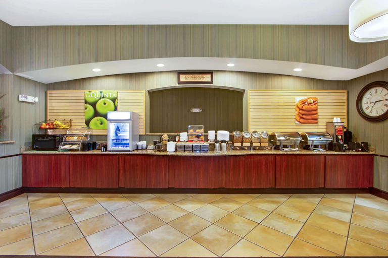 Public Area 2, La Quinta Inn & Suites Albuquerque-Midtown/Univers, Bernalillo