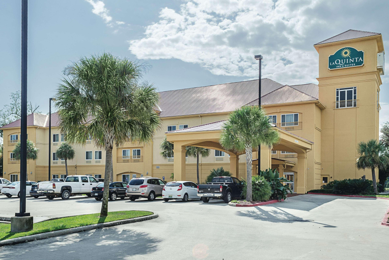 Exterior & Views 2, La Quinta Inn & Suites by Wyndham Biloxi, Harrison