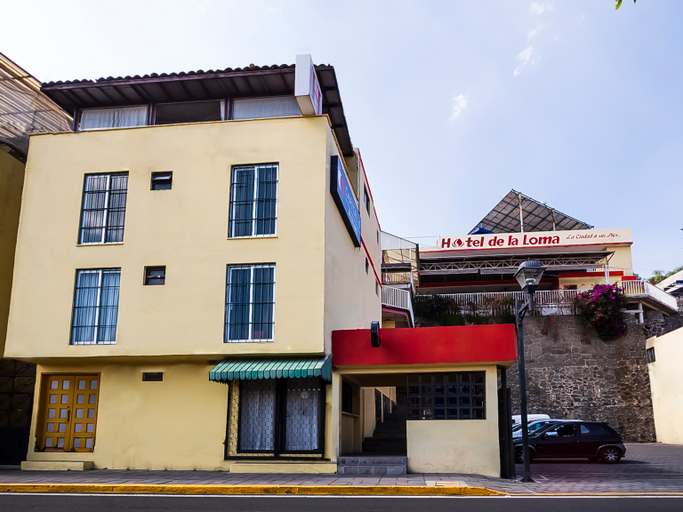 Exterior & Views