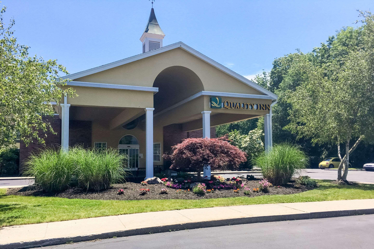 Exterior & Views 2, Best Western Mystic Hotel, New London