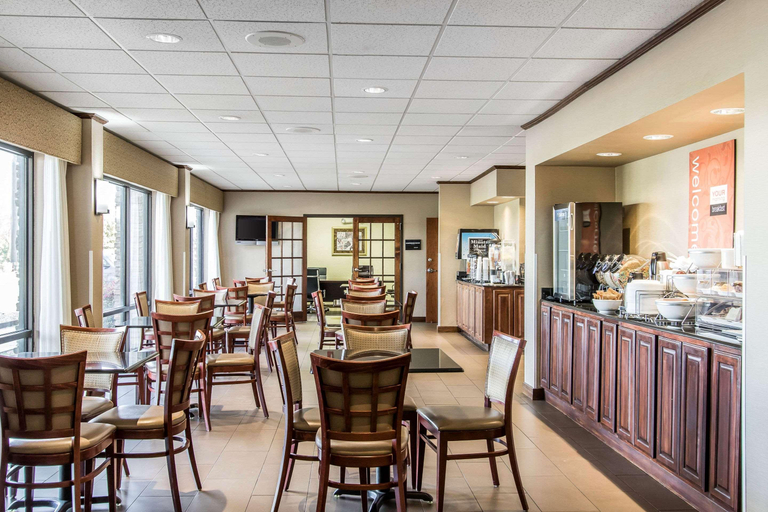 Food & Drinks 5, Ardmore Inn & Suites, Carter