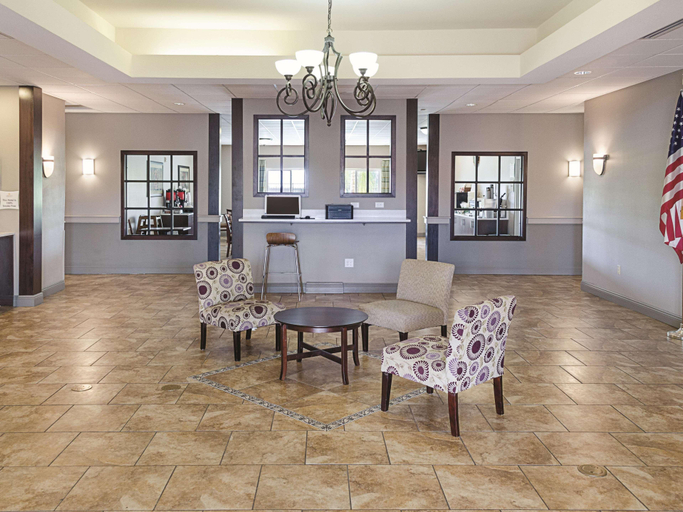 Public Area 3, La Quinta Inn & Suites by Wyndham Biloxi, Harrison