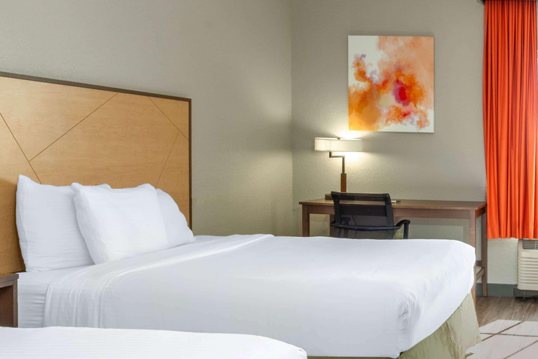 Bedroom 3, La Quinta Inn & Suites Ft. Pierce, Saint Lucie