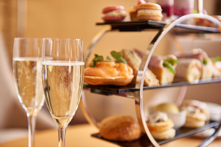 Food & Drinks 5, Corus Hyde Park Hotel, London